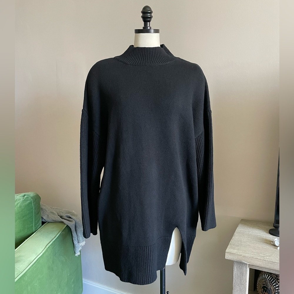NWOT Johansen ‘Nomma’ Sweater Dress in size S/M in black